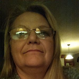 Meet your Posher, Christy