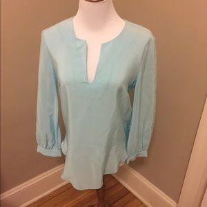 Amanda Uprichard 100% silk blouse EUC Sz 8 blue