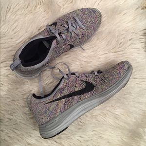 Nike Lunar 1 Flyknit in RARE Grey/Fuschia/Lime