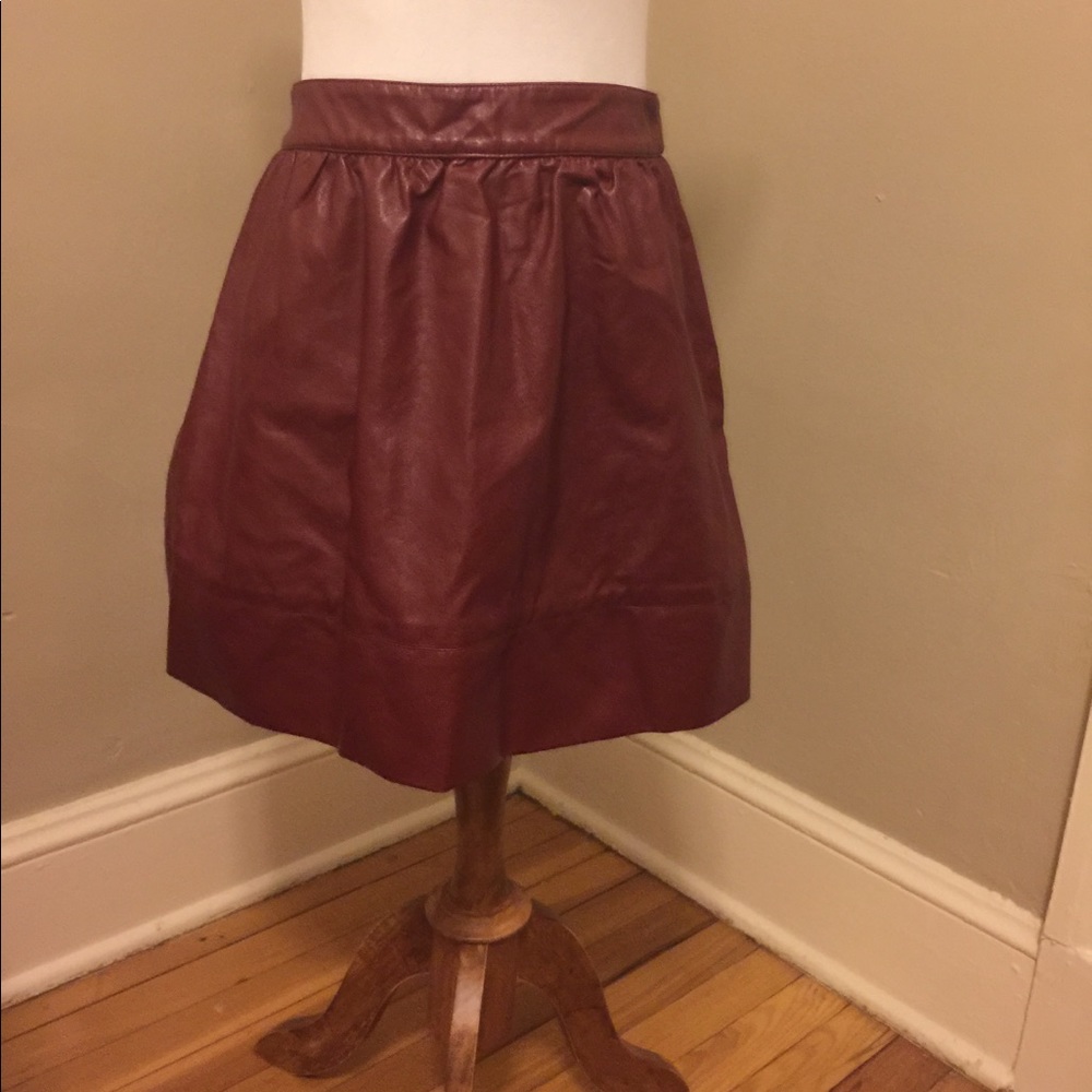 BNWT Vegan Leather Skirt F21 Sz Large burgundy