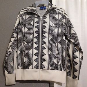 ▪️Black and white Adidas jacket▪️