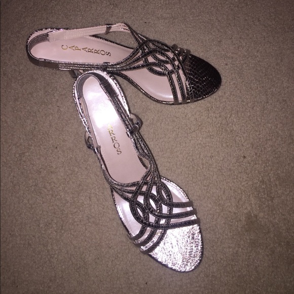 Metallic Heels 👡👡 - Picture 1 of 2