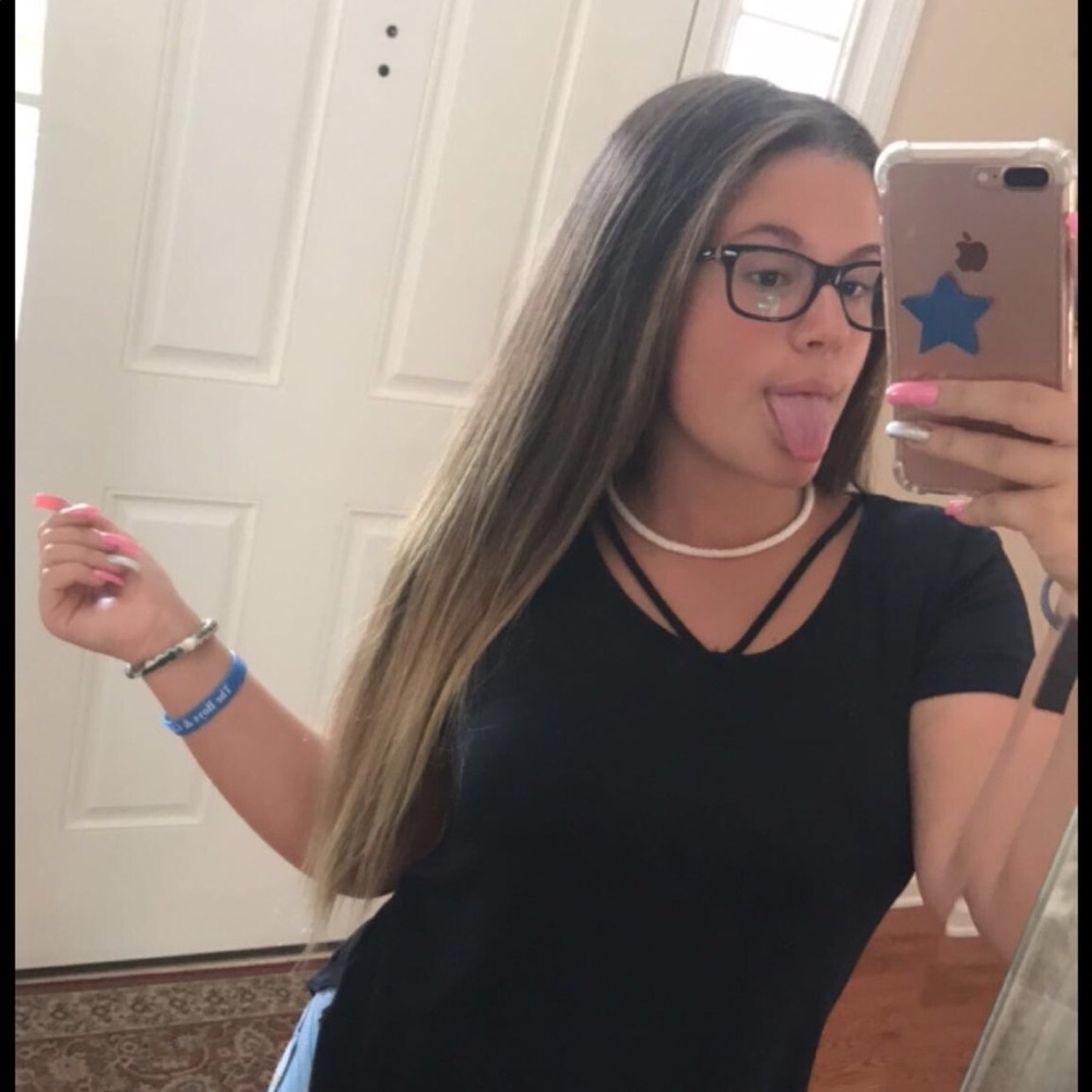 Meet your Posher, Kendall