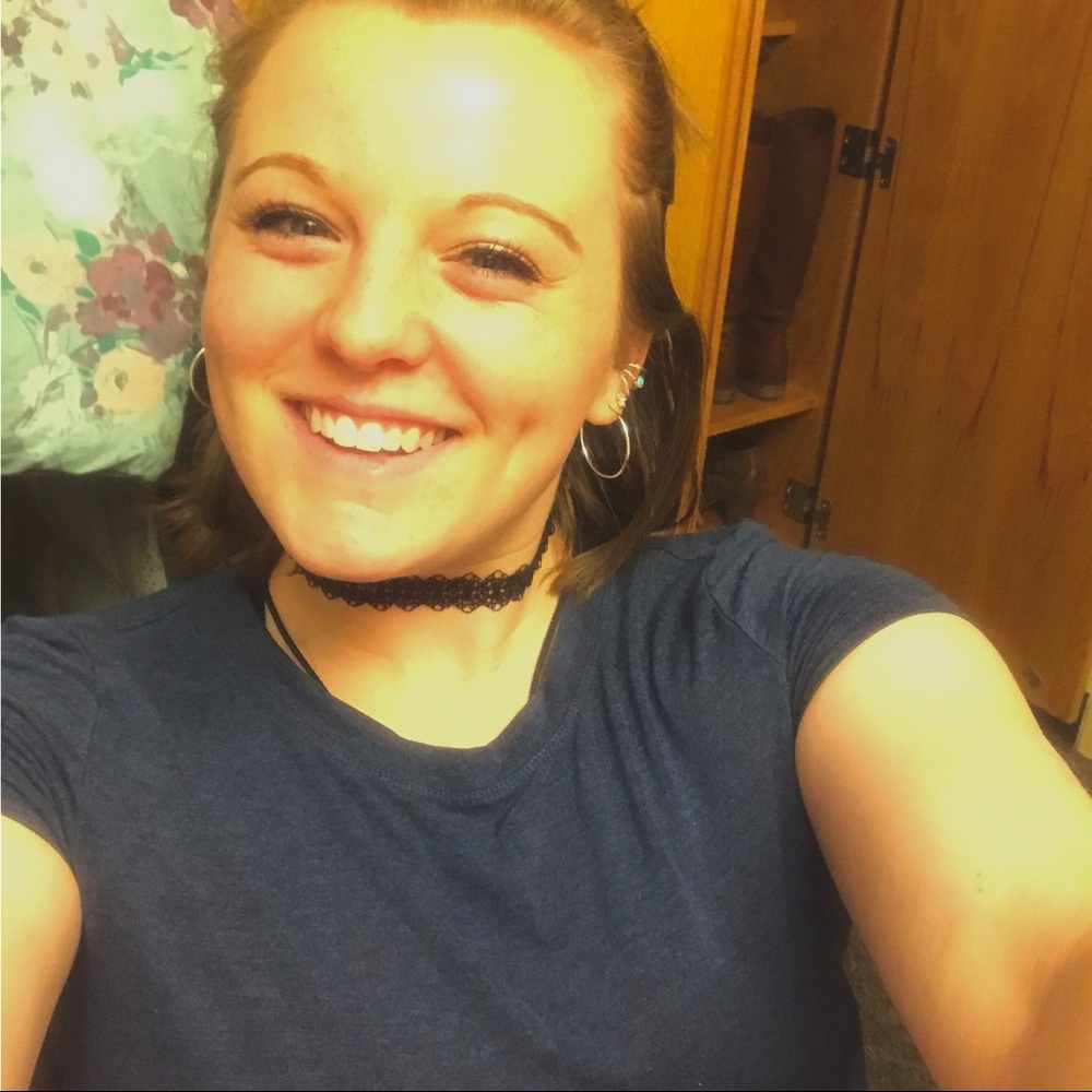 Meet your Posher, Gabrielle