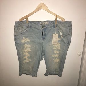 Plus size boyfriend shorts 😍