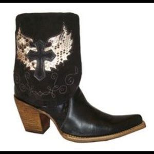 Coral convertible boots