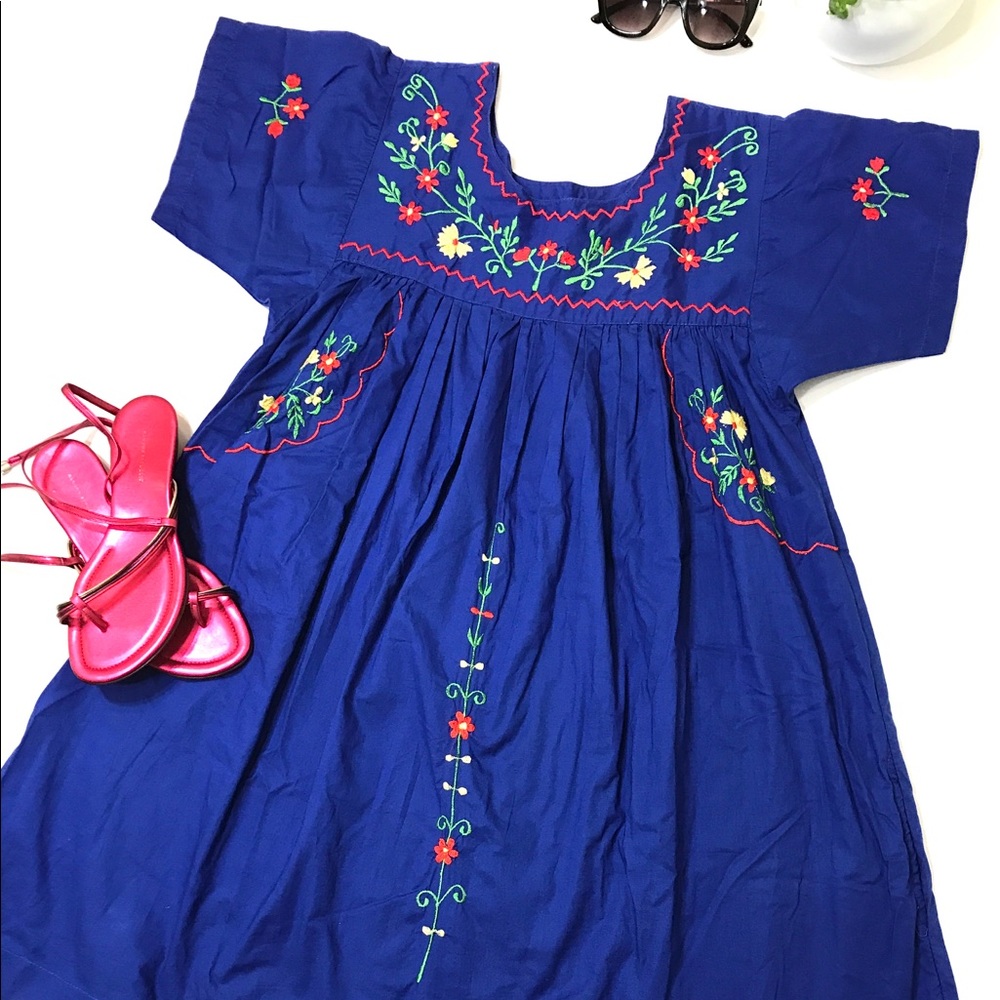 Beautiful cobalt blue embroidery dress, size S