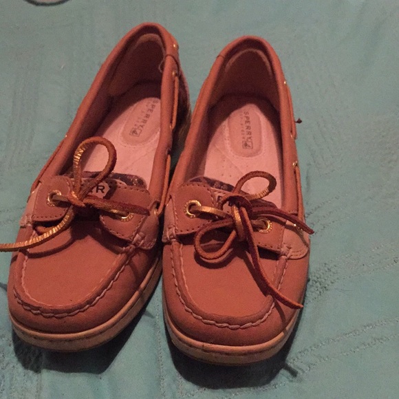 Sperry - Picture 1 of 1