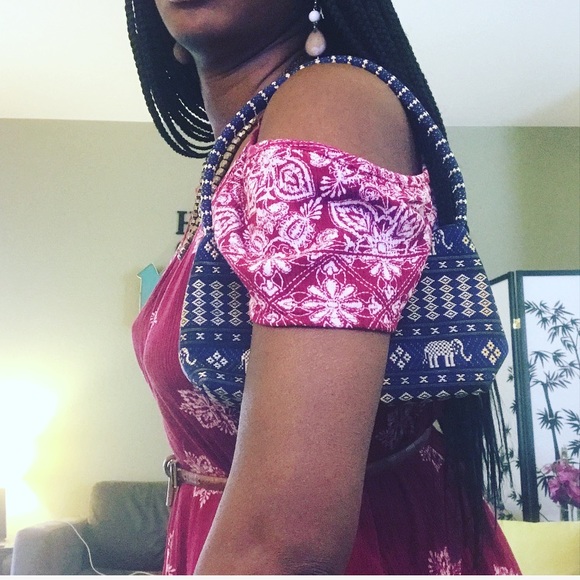 Navy/Gold Elephant Motif Purse - Picture 7 of 8