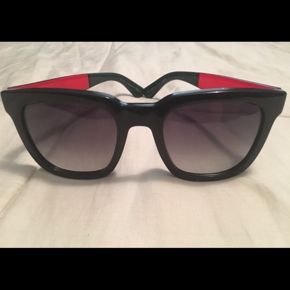 Gucci Sunglasses-Authentic