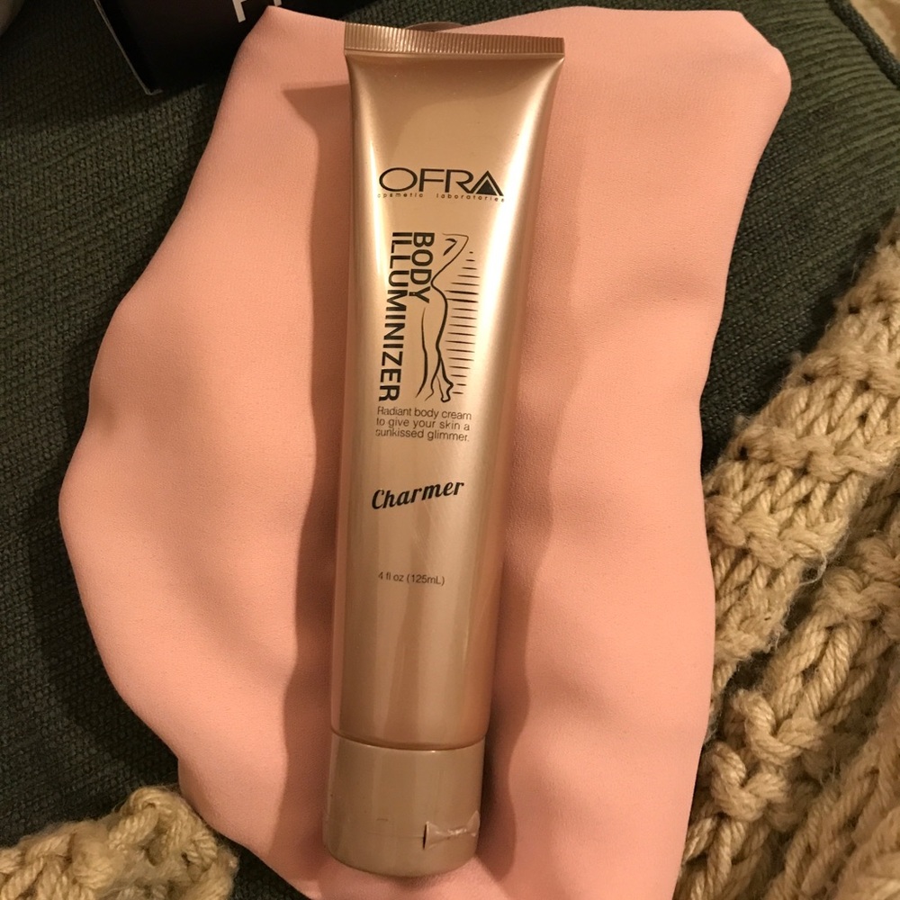 Brand new Ofra Cosmetics body illuminizer