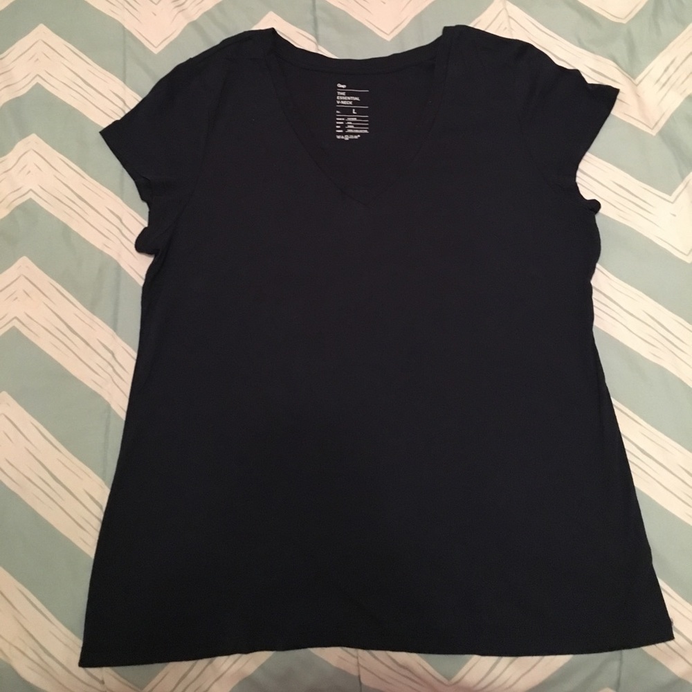 Navy blue tshirt