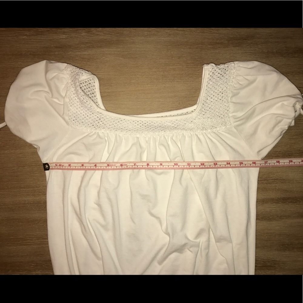 Cute Ivory Top! - Picture 5 of 8