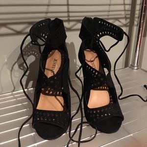 Black strappy heel sandals