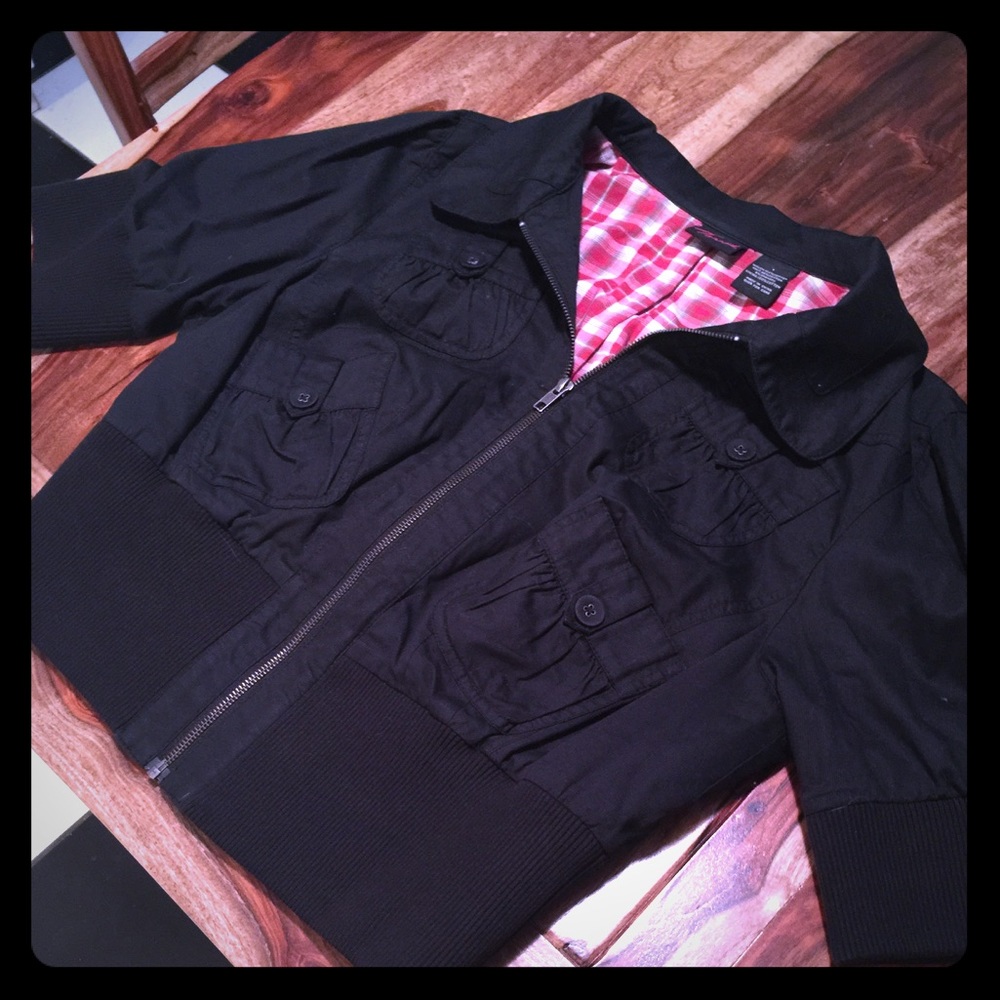 Torrid Cropped short sleeve jacket