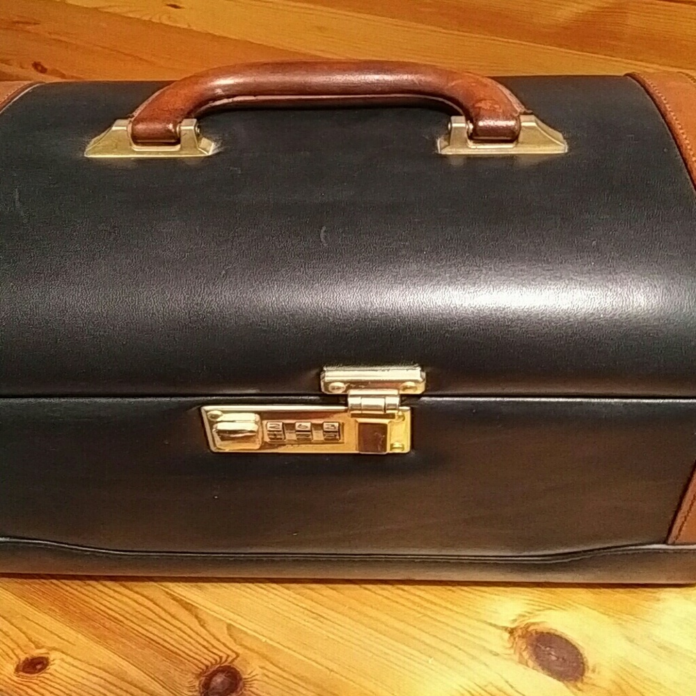 Leather train case