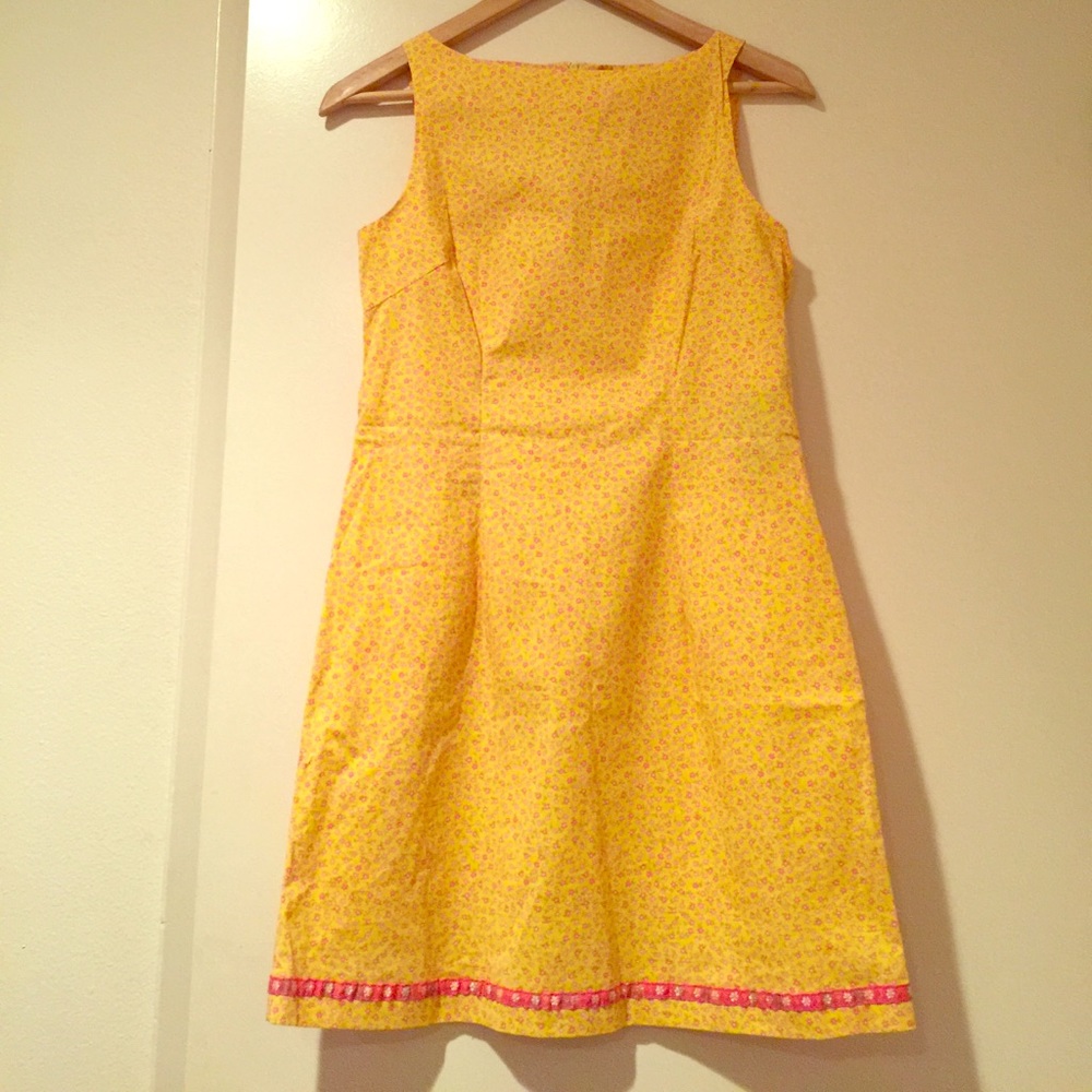 VINTAGE Yellow sundress🌼🌸