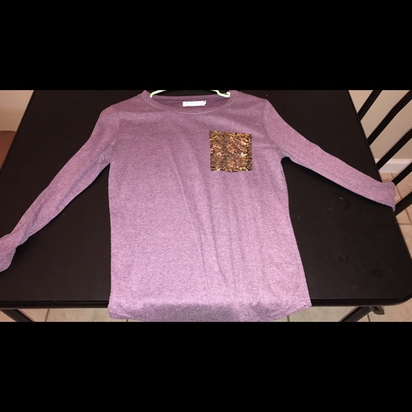 Size medium purple sequin pocket tee - Picture 1 of 1