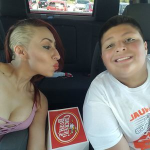 Meet your Posher, Andrea