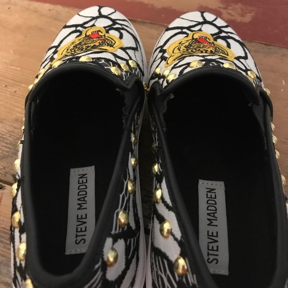 Steve Madden Slick Slip-on Platform Sneakers - Picture 3 of 5
