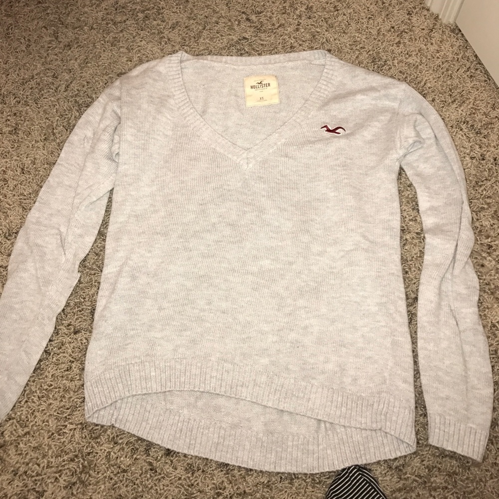 Hollister v neck sweater