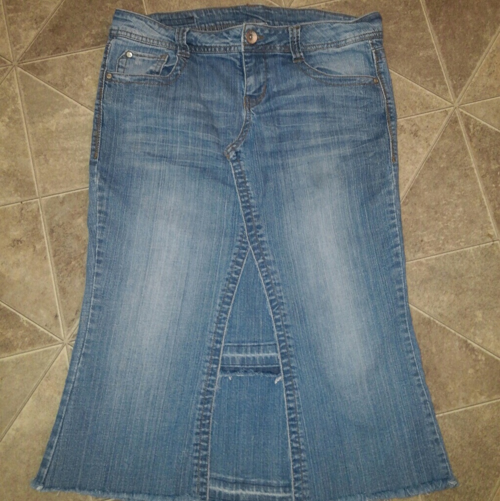 Juniors L.E.I. Denim Jean Skirt