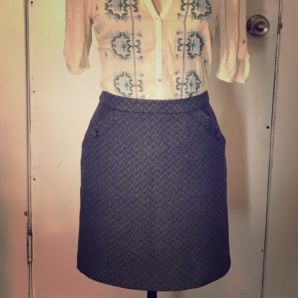 Banana Republic Gray Tweed Miniskirt