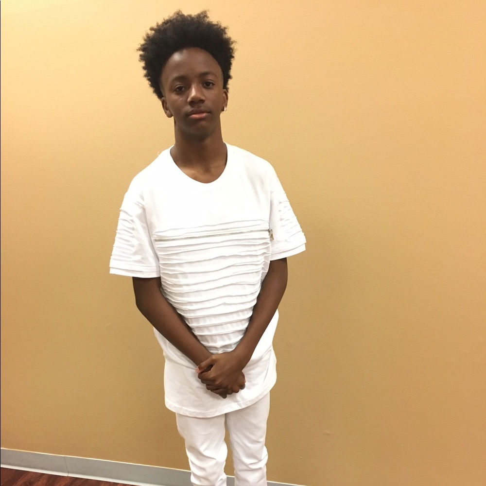 Meet your Posher, Rj