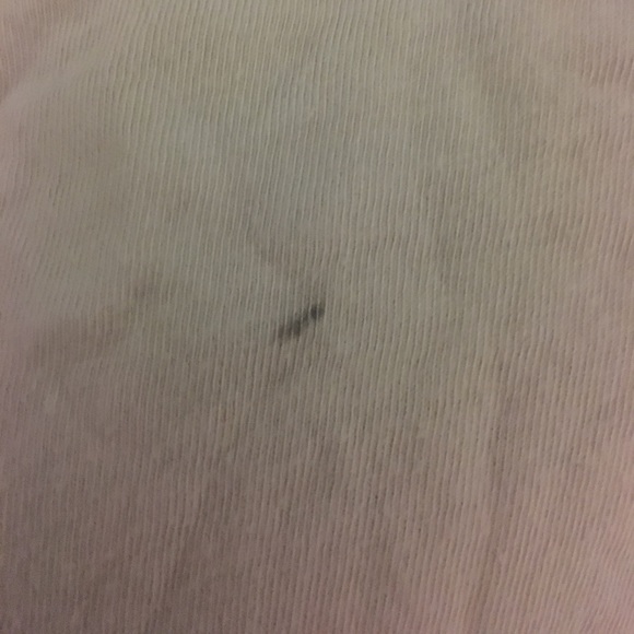 white and maroon tshirt - Picture 3 of 3