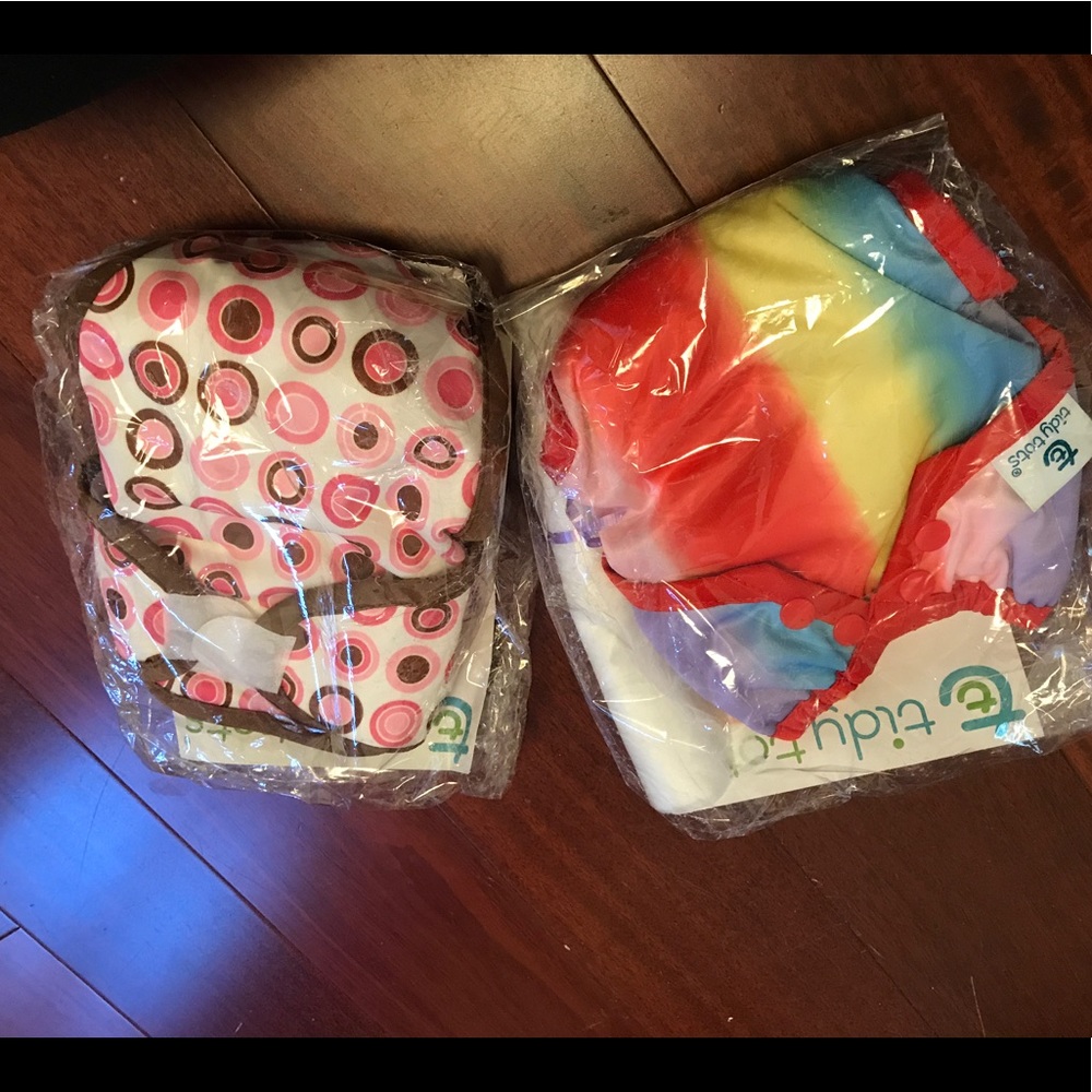 2 cloth diaper outsides