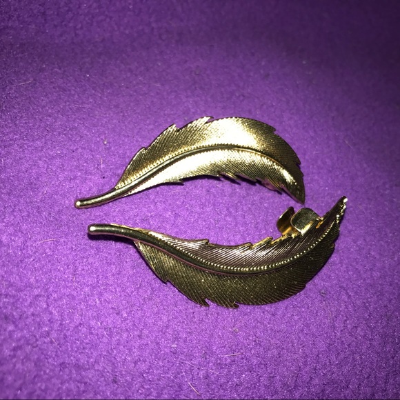 gold leaf ear cuffs - Picture 2 of 7