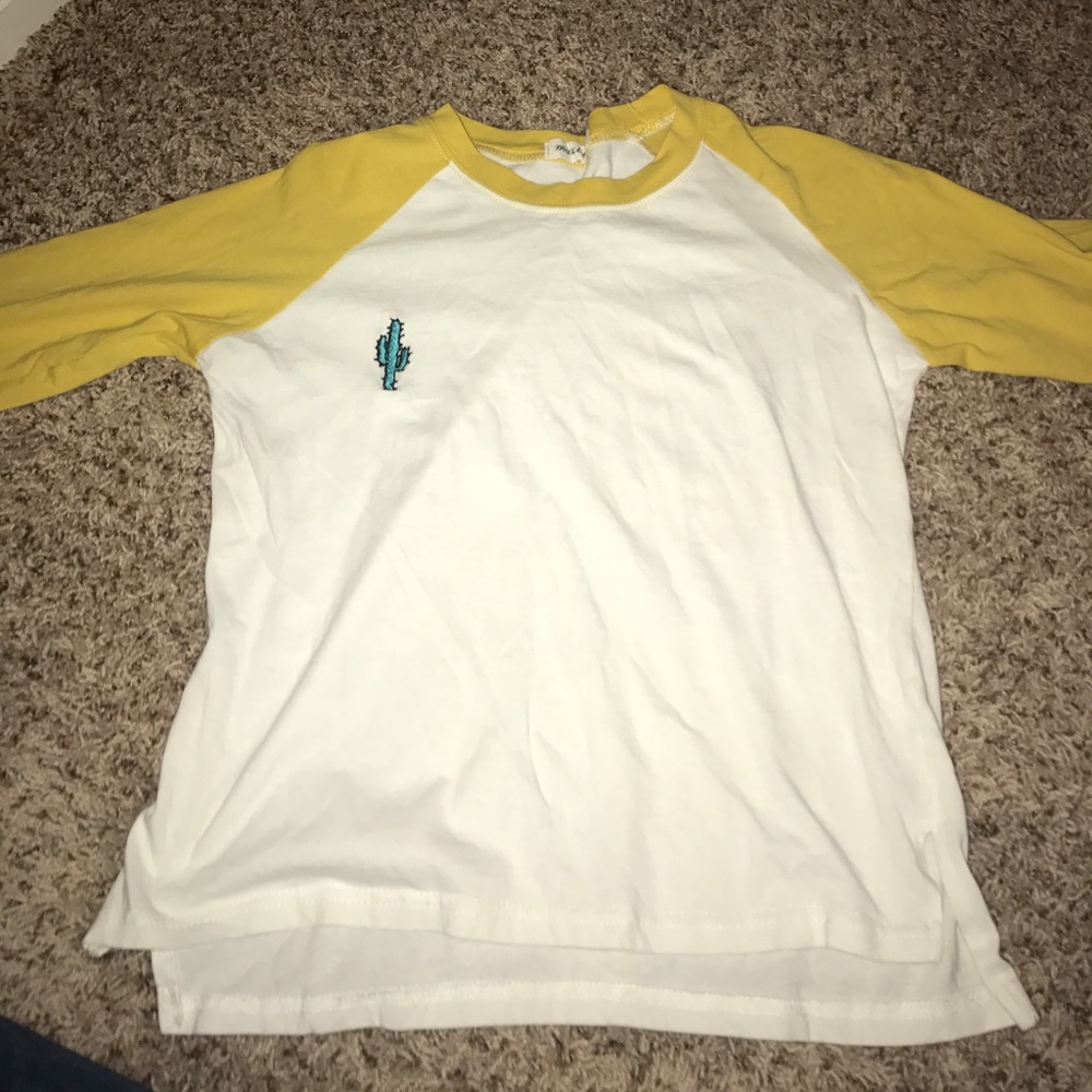 White and yellow baseball tee w cactus detail
