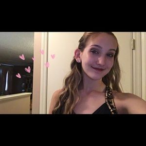 Meet your Posher, Julianna