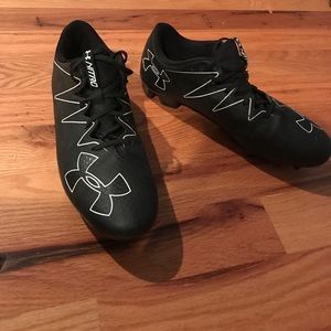 🔥Brand new Under armor football cleats🔥