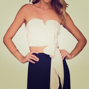 Lulus white crop top