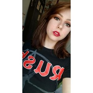 Meet your Posher, Micaela