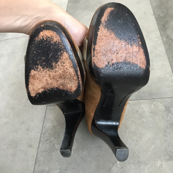 Michael kors brown suede buckle pumps! - Picture 6 of 7