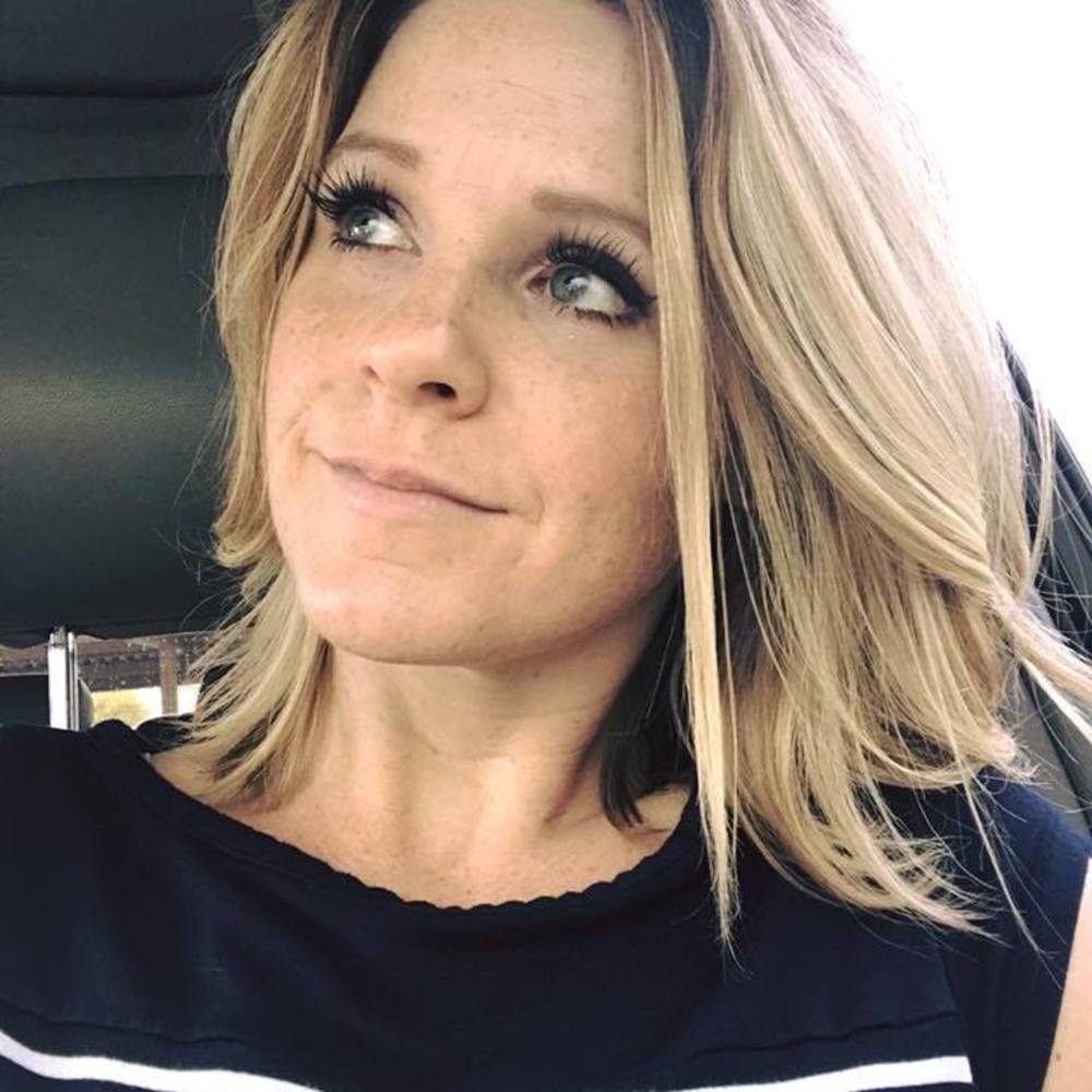 Meet your Posher, Courtney