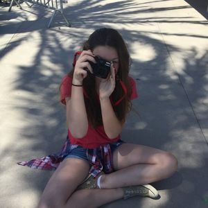 Meet your Posher, Mia