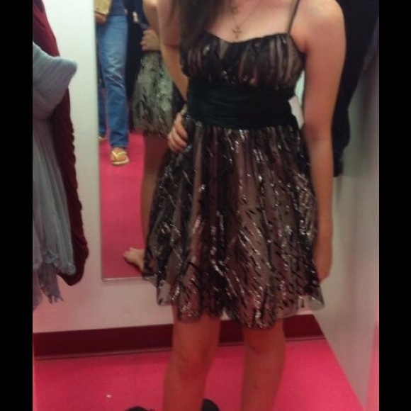 Deb homecoming dress - Picture 2 of 2