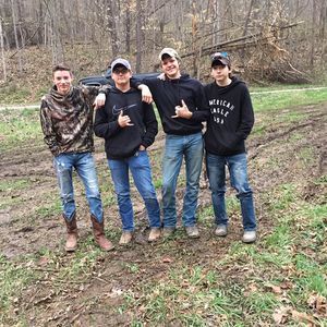 Meet your Posher, Clayton