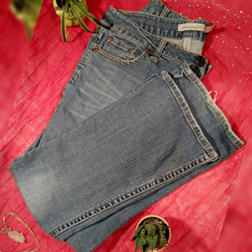 Aeropostale Hailey flare jeans 11/12 short