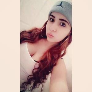 Meet your Posher, Michaela