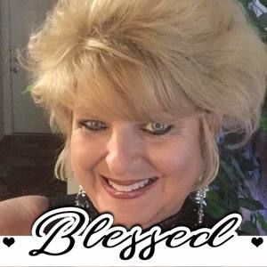 Meet your Posher, Carla