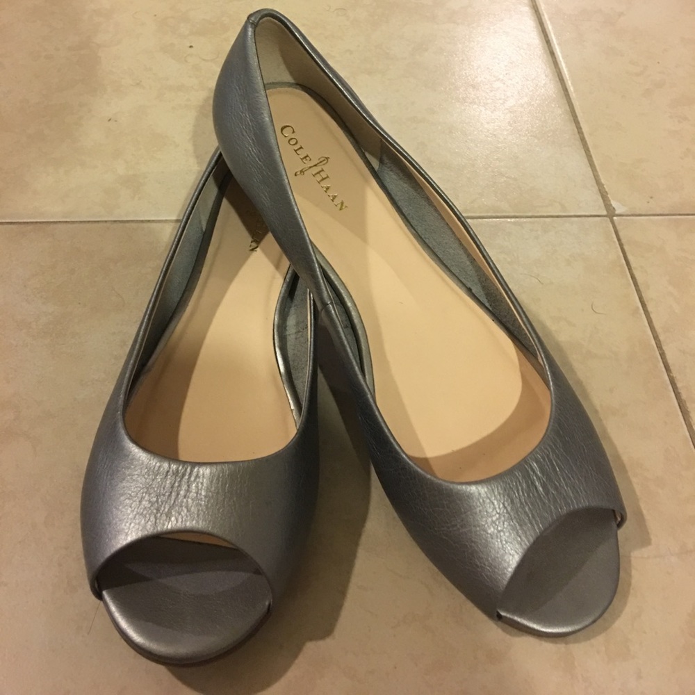👠Cole Haan Ballet Flat Open Toe size 6 1/2 👠