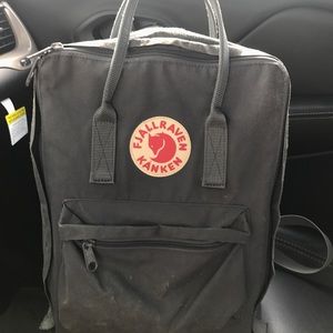 Fjallraven Kånken Backpack - Graphite