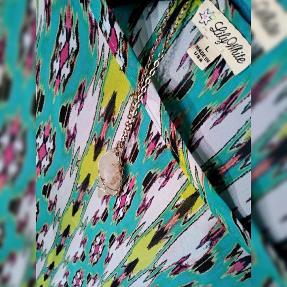 Lily White sheer aztec blouse green teal pink - Picture 3 of 3