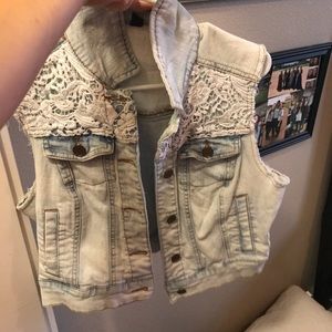 Denim crop vest