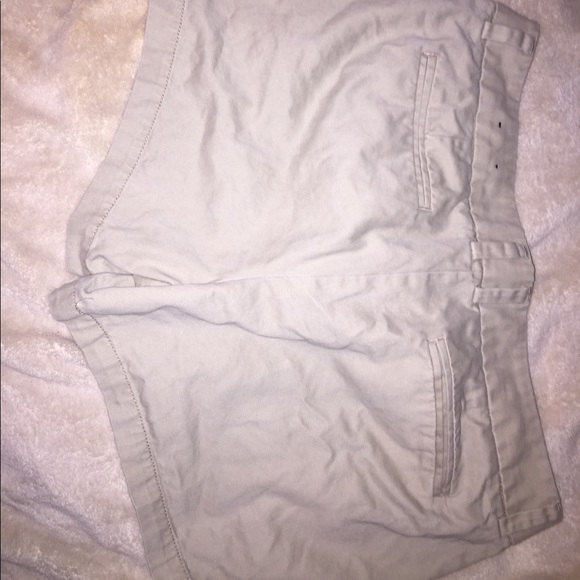 Shorts - Picture 3 of 3