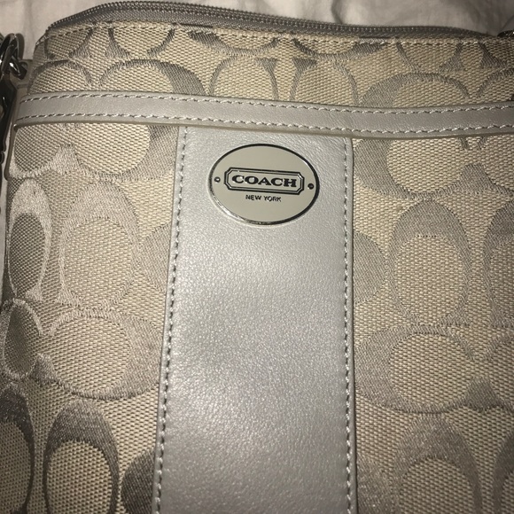 Authentic Coach - Picture 7 of 7